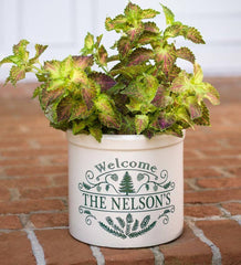 Plow &amp; Hearth Home Accents | Indoor Living Personalized Pine Welcome Stoneware Crock - Black