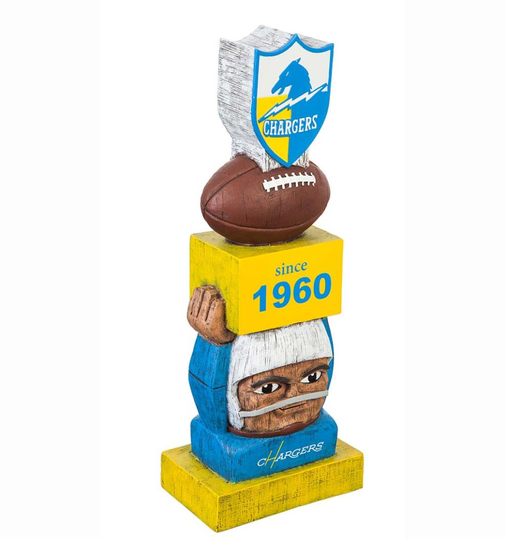 Plow &amp; Hearth Home Accents | Indoor Living Vintage Football Garden Statue - San Francisco 49Ers