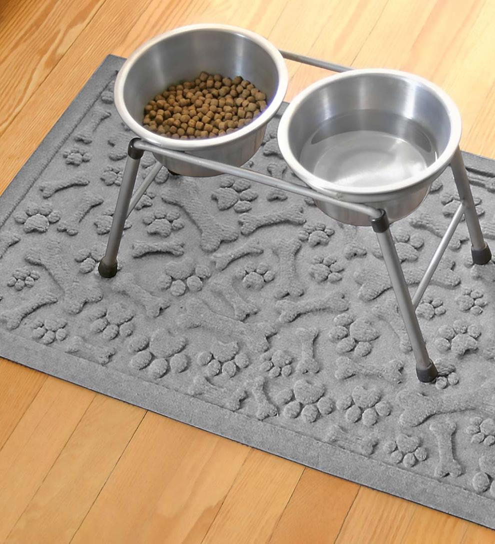 Plow &amp; Hearth Home Accents | Indoor Living Waterhog Paws And Bones Doormat