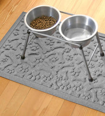 Plow &amp; Hearth Home Accents | Indoor Living Waterhog Paws And Bones Doormat