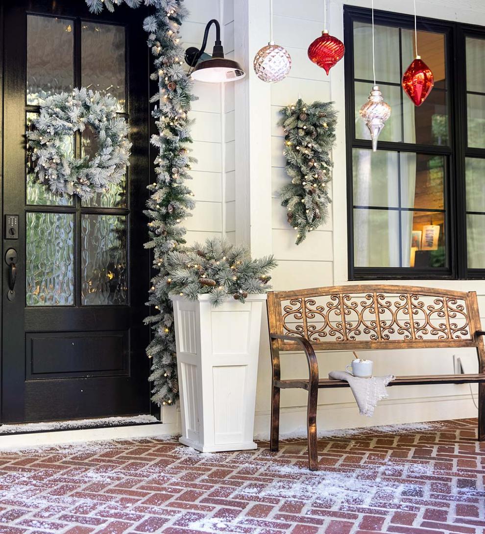 Plow &amp; Hearth Home Accents | Indoor Living Winter Frost Lighted Holiday Wreath