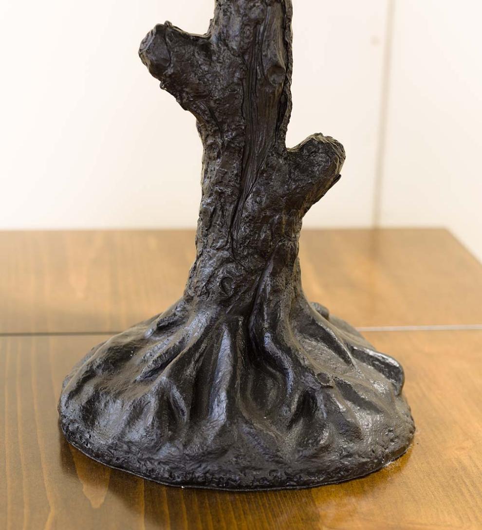 Plow &amp; Hearth Home Office | Indoor Living Calhoun Tiffany Glass Table Lamp