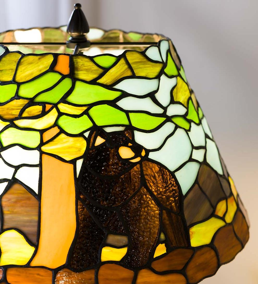 Plow &amp; Hearth Home Office | Indoor Living Calhoun Tiffany Glass Table Lamp
