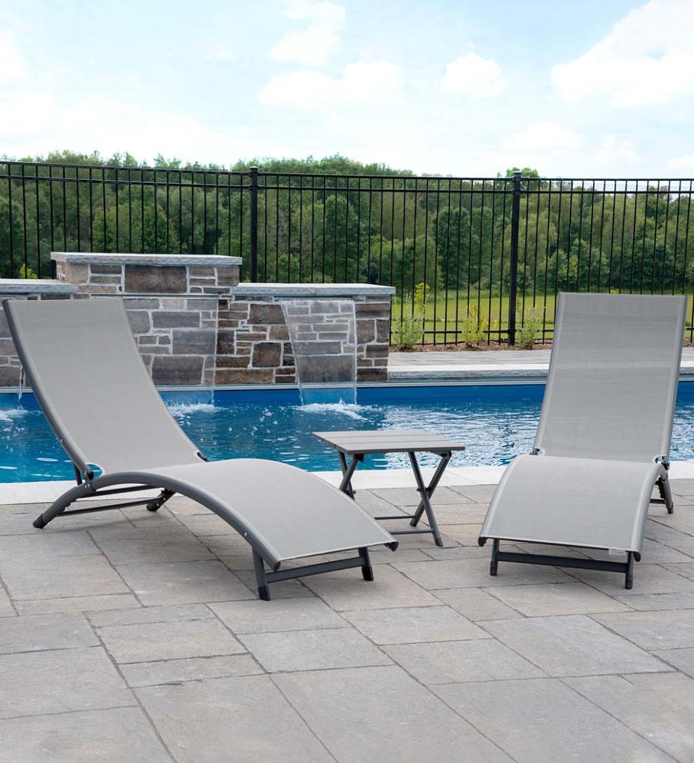 Plow &amp; Hearth Loungers | Outdoor Living Coral Springs Lounge Set - Blue Hawaii/Black Frame