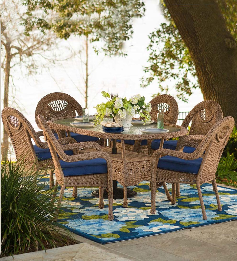 Plow &amp; Hearth Outdoor Dining | Outdoor Living Prospect Hill Oval Dining Table And Chairs