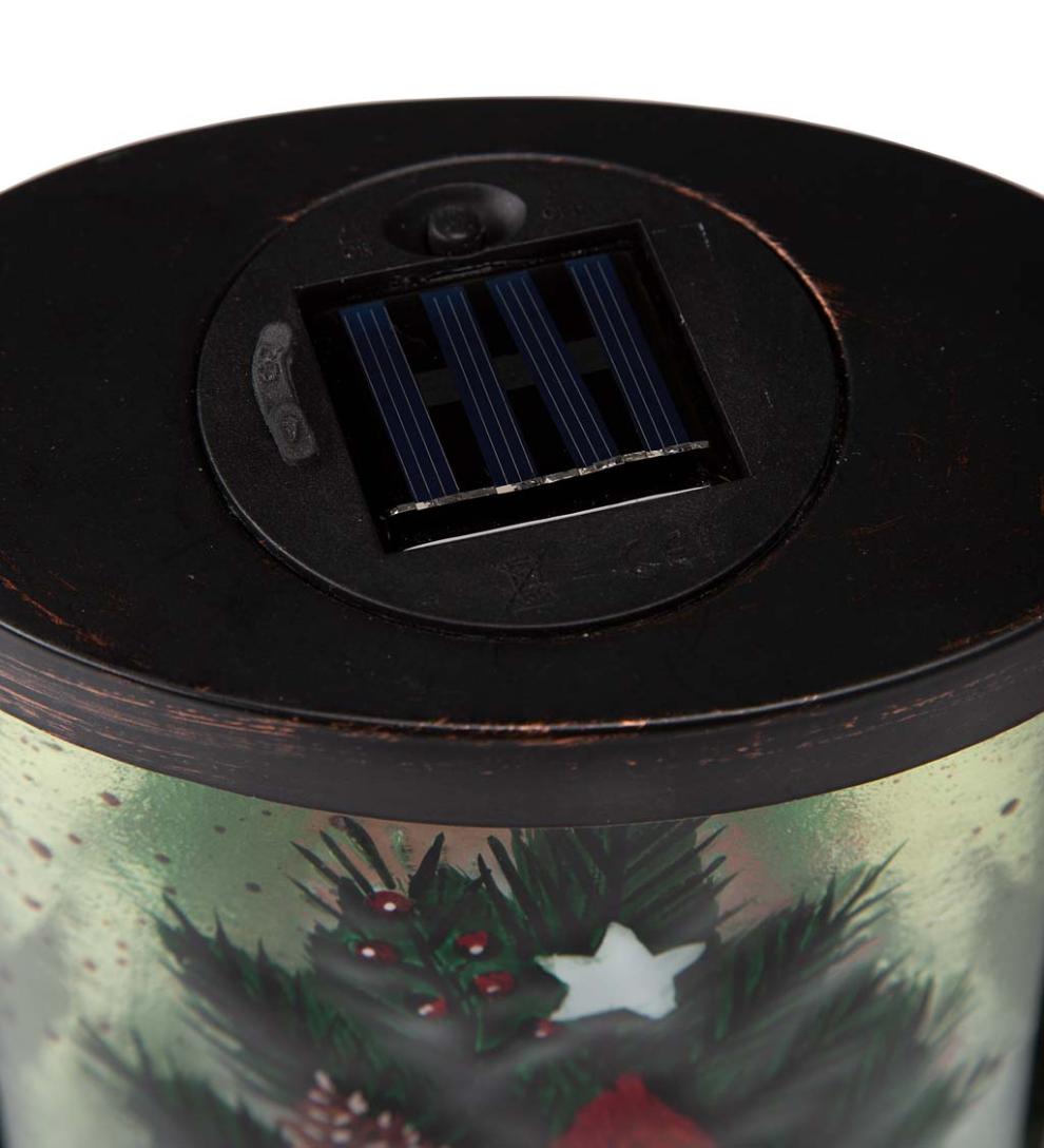 Plow &amp; Hearth Outdoor Lamps &amp; Lighting | Outdoor Living Cardinal And Spruce Solar Glass Lantern