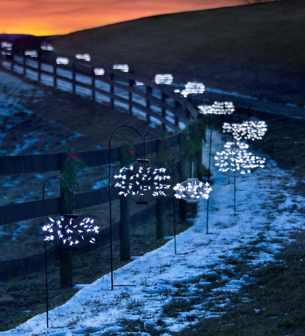 Plow &amp; Hearth Outdoor Lamps &amp; Lighting | Outdoor Living Green Solar Star Lanterns