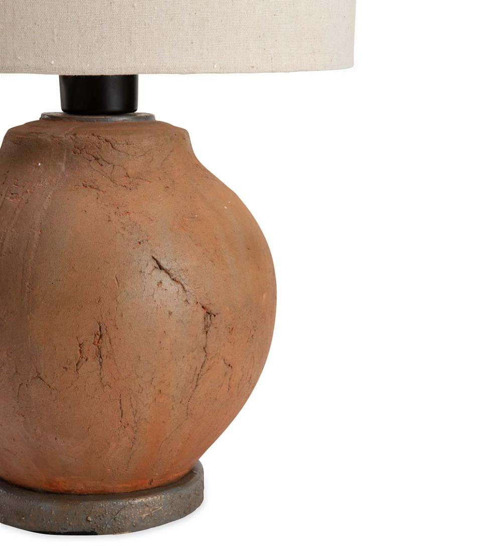Plow &amp; Hearth Outdoor Lamps &amp; Lighting | Outdoor Living Outdoor Terra Cotta Style Table Lamp