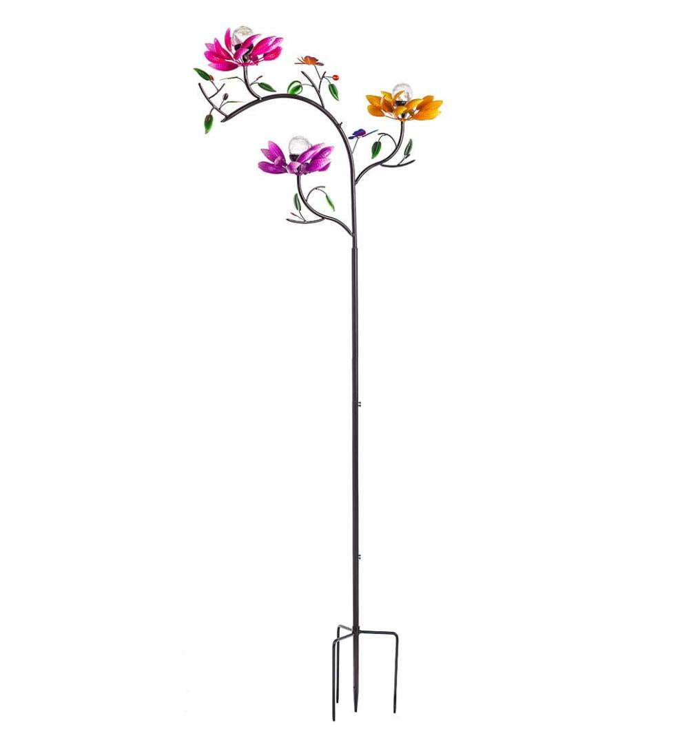 Plow &amp; Hearth Outdoor Lamps &amp; Lighting | Outdoor Living Triple Flower Spinner With Color-Changing Solar Crackle Glass Orbs