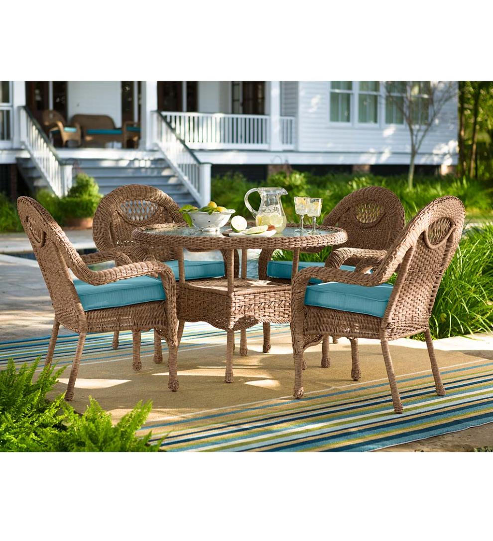 Plow &amp; Hearth Outdoor Wicker | Outdoor Living Prospect Hill Round Dining Table And Chairs