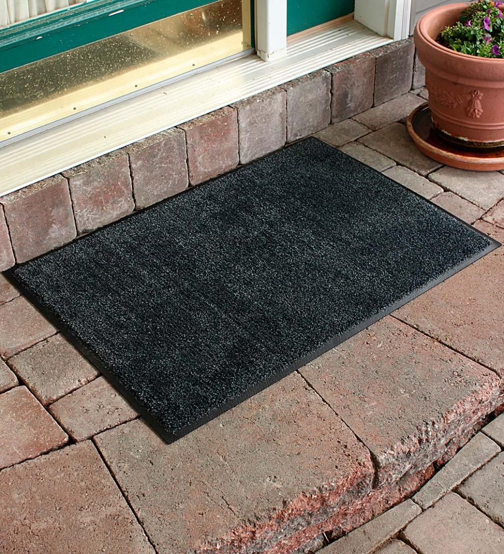 Plow &amp; Hearth Small Accent Rugs | Indoor Living Dirt Stopper Supreme Door Mat