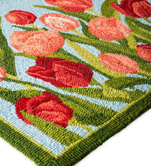 Plow &amp; Hearth Small Accent Rugs | Indoor Living Indoor/Outdoor Pink Tulips Hooked Polypropylene Accent Rug