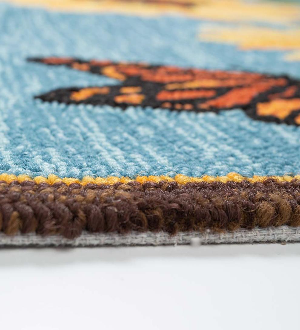 Plow &amp; Hearth Small Accent Rugs | Indoor Living Indoor/Outdoor Sunflower And Butterfly Hooked Polypropylene Accent Rug