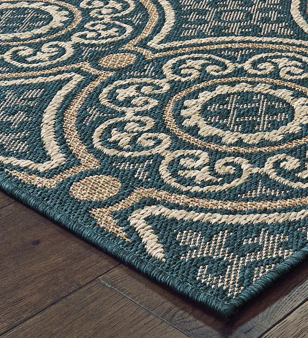 Plow &amp; Hearth Synthetic Rugs | Indoor Living Cambridge Circles Indoor/Outdoor Rug