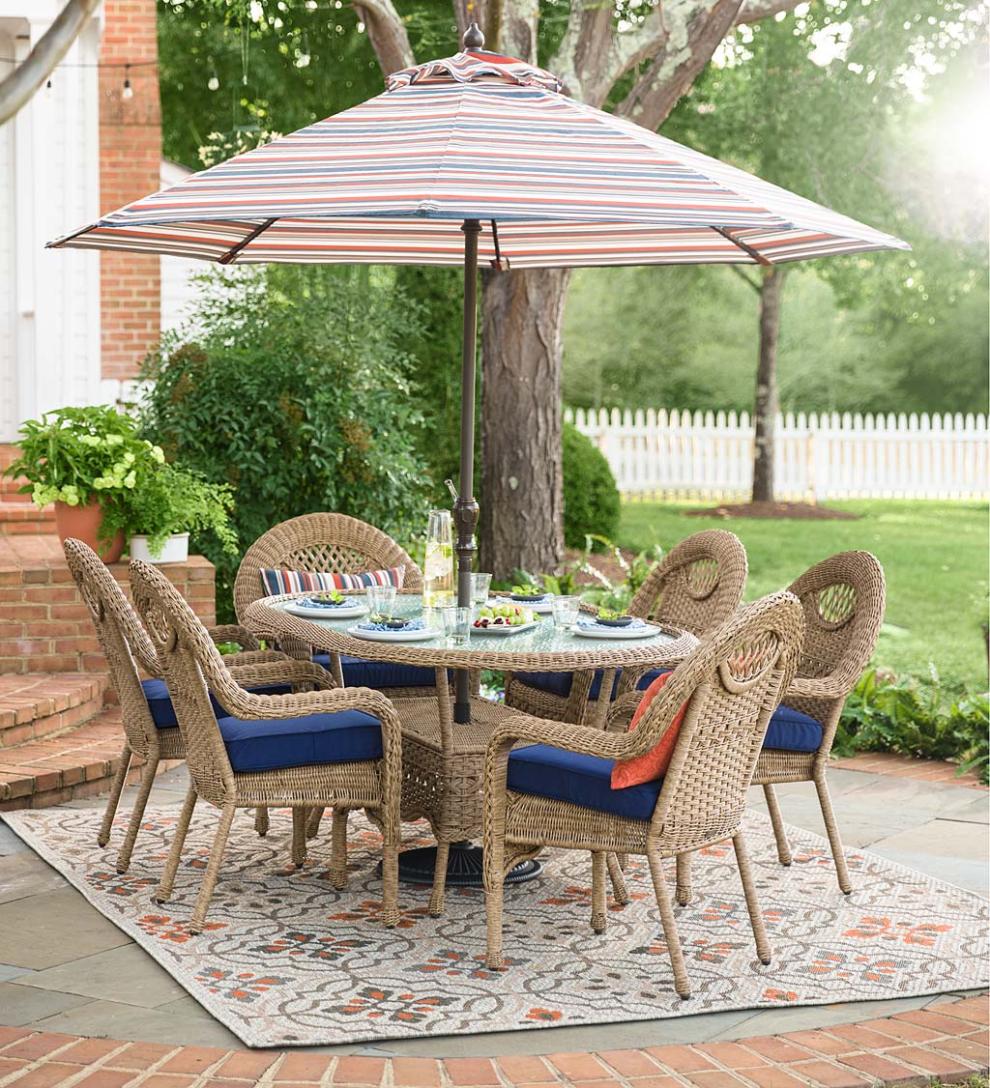 Plow &amp; Hearth Synthetic Rugs | Indoor Living Cambridge Tilework Indoor/Outdoor Rug