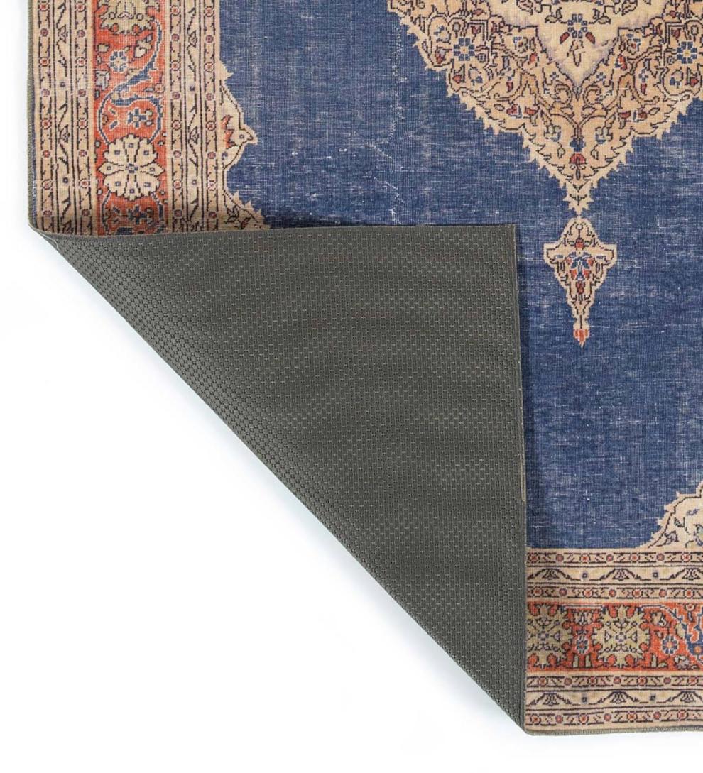 Plow &amp; Hearth Synthetic Rugs | Indoor Living Indoor/Outdoor Berkley Medallion Polyester Rug