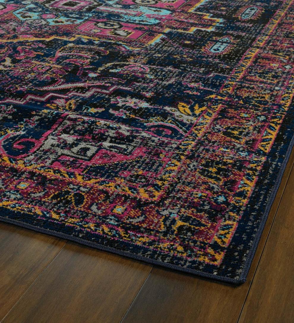 Plow &amp; Hearth Synthetic Rugs | Indoor Living Indoor/Outdoor Oakland Medallion Polypropylene Rug