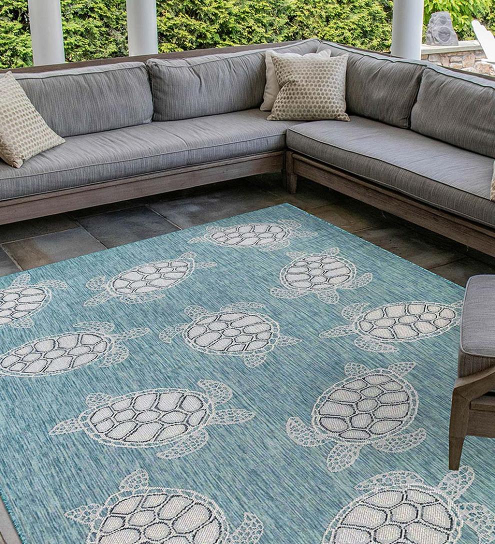 Plow &amp; Hearth Synthetic Rugs | Indoor Living Indoor/Outdoor Textured Sea Turtles Polypropylene Rug
