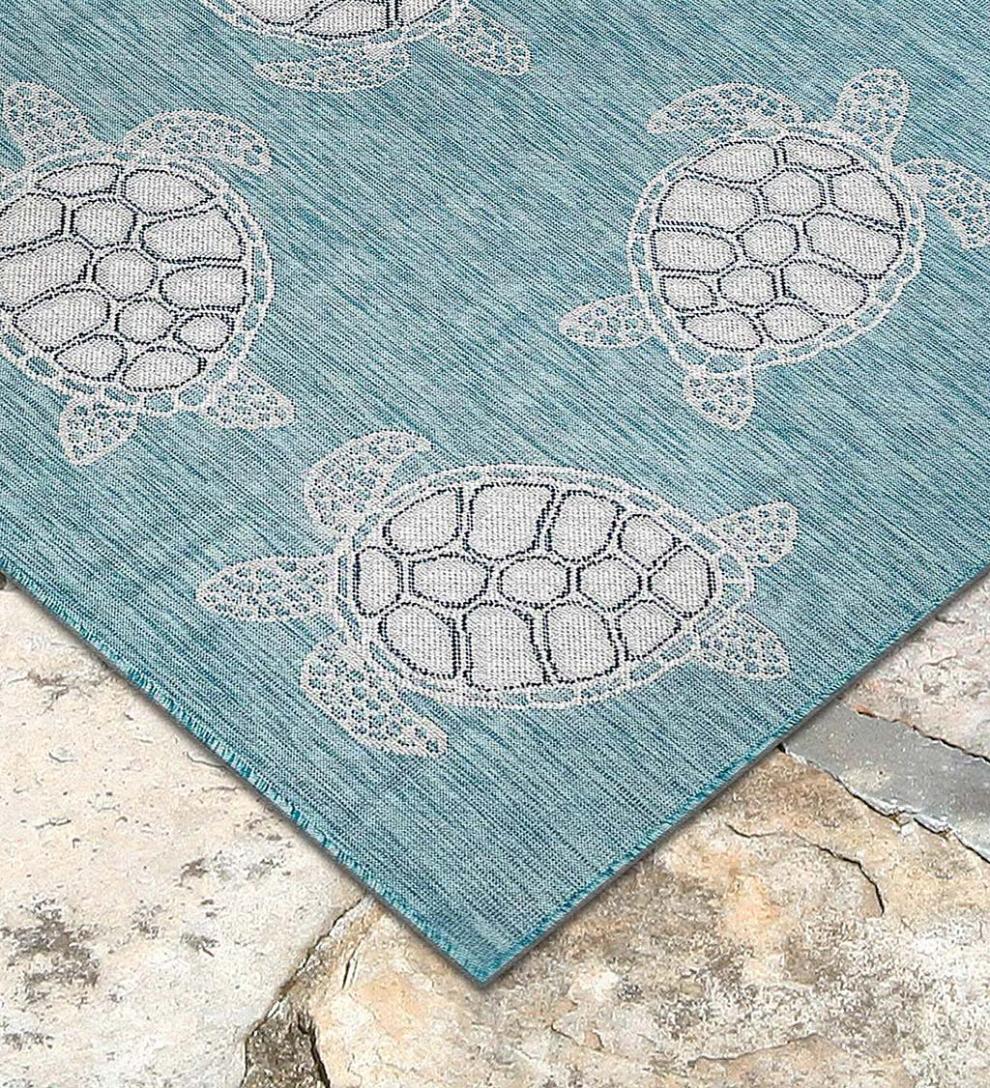 Plow &amp; Hearth Synthetic Rugs | Indoor Living Indoor/Outdoor Textured Sea Turtles Polypropylene Rug