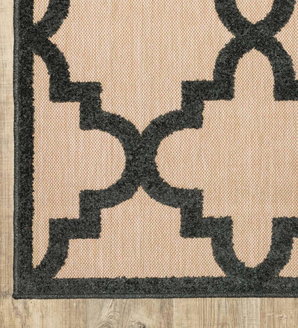 Plow &amp; Hearth Synthetic Rugs | Indoor Living Lafayette Indoor/Outdoor Rug
