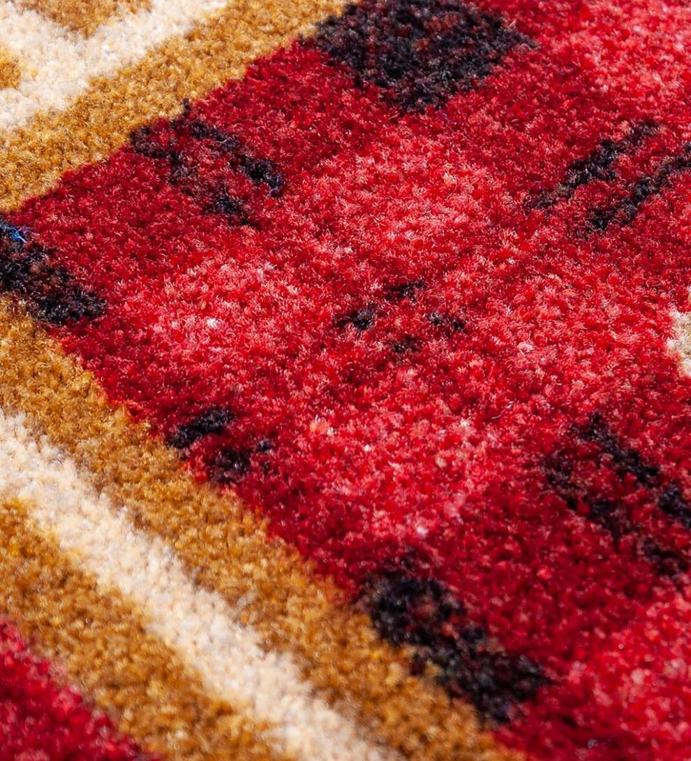 Plow &amp; Hearth Synthetic Rugs | Indoor Living Pine Cone Valley Plaid Endurastran Area Rug