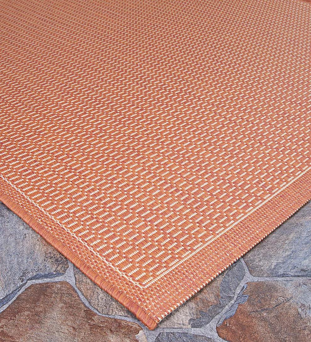 Plow &amp; Hearth Synthetic Rugs | Indoor Living Veranda Textured Indoor/Outdoor Polypropylene Rug