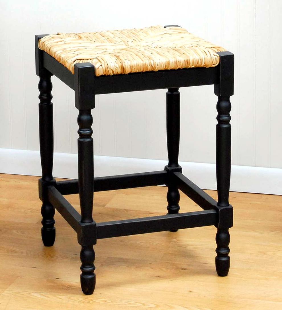 Plow &amp; Hearth Kitchen &amp; Bar Stools | Indoor Living 24"-High Counter Stool With Handwoven Rush Seat - Antique Black