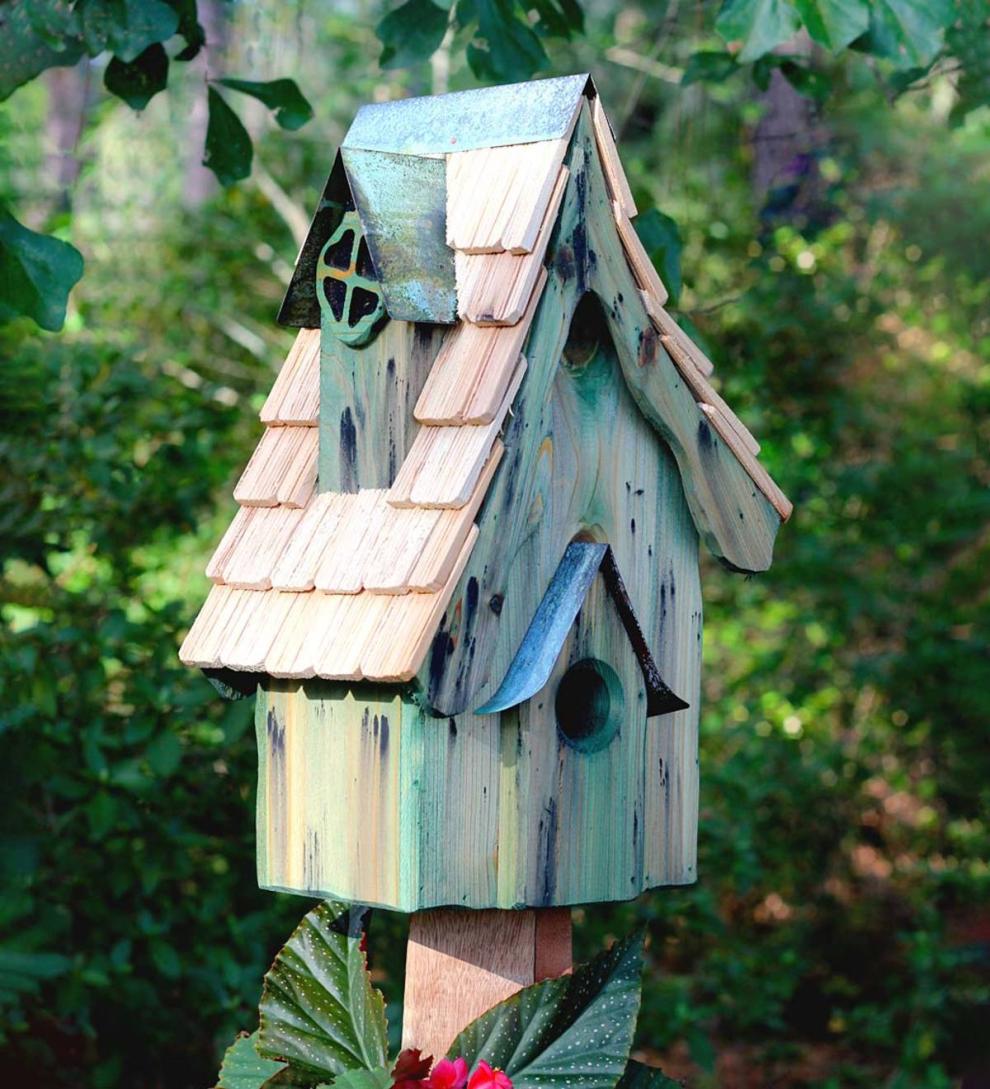 Plow &amp; Hearth Birdhouses | Yard &amp; Garden Boyd'S Bungalow Cypress Birdhouse - Blue