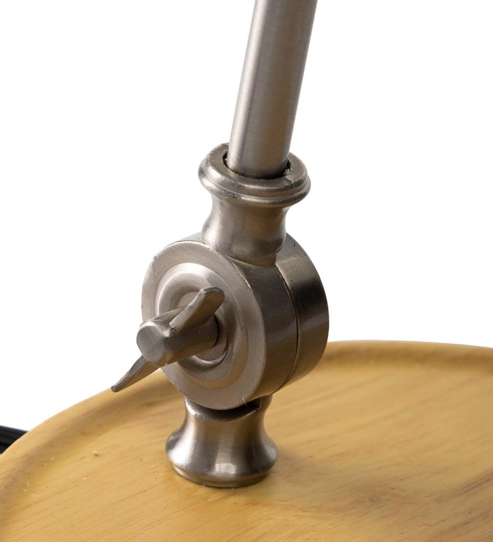 Plow &amp; Hearth Home Accents | Indoor Living Banker'S Desk Lamp With Wireless Charging Station