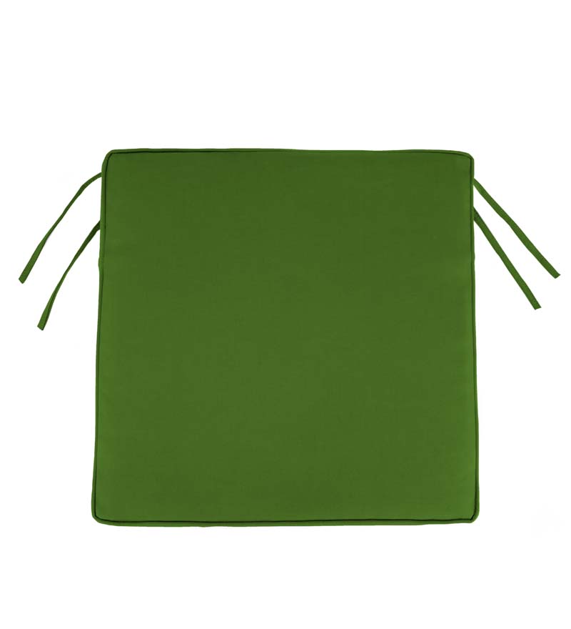 Plow &amp; Hearth Outdoor Furniture Cushions | Outdoor Living Deluxe Sunbrella Square Cushion With Ties 21½" X 18½" X 3" - Bandana